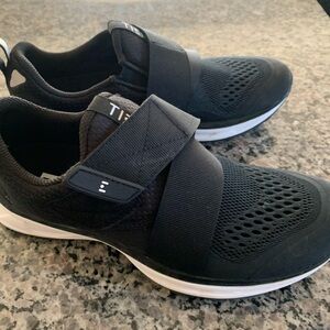 TIEM Slipstream- Indoor Cycling Shoe, SPD Compatible - Women's..cleats incl